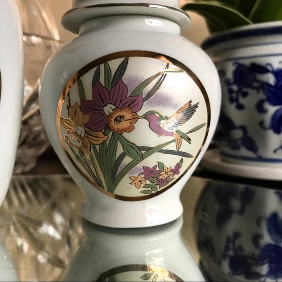 Mini Rose Vase and Ginger Jar Set ~ Japanese Fine China - Picture 7 of 11